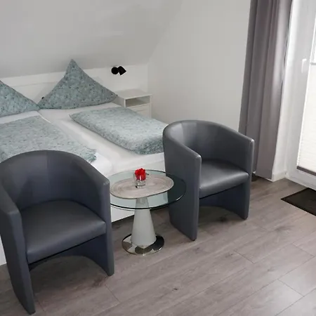 Мини-отель Gaestehaus Mira *