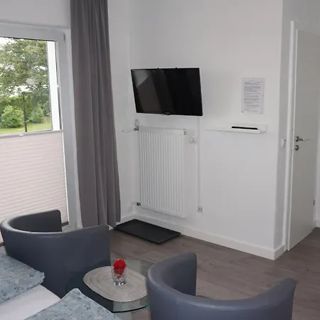 Han/Misafirhane Gaestehaus Mira *