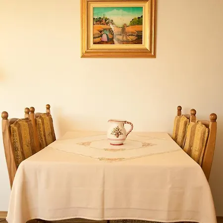بيت ريفي Gaestehaus Mira