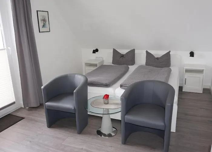 بيت ريفي Gaestehaus Mira *